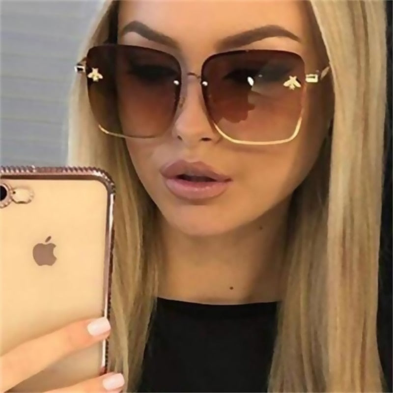 TOYEARN 2019 New Fashion Lady Oversize Rimless Square Sunglasses Women Small Bee Glasses Gradient Sun Glasses For Female  UV400